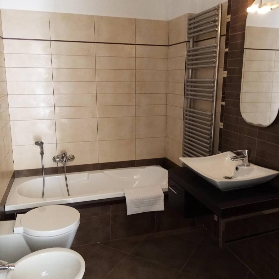 Bed and Breakfast Dimora Storica Le Perle Lecce Zewnętrze zdjęcie