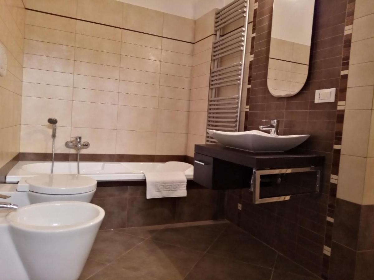 Bed and Breakfast Dimora Storica Le Perle Lecce Zewnętrze zdjęcie