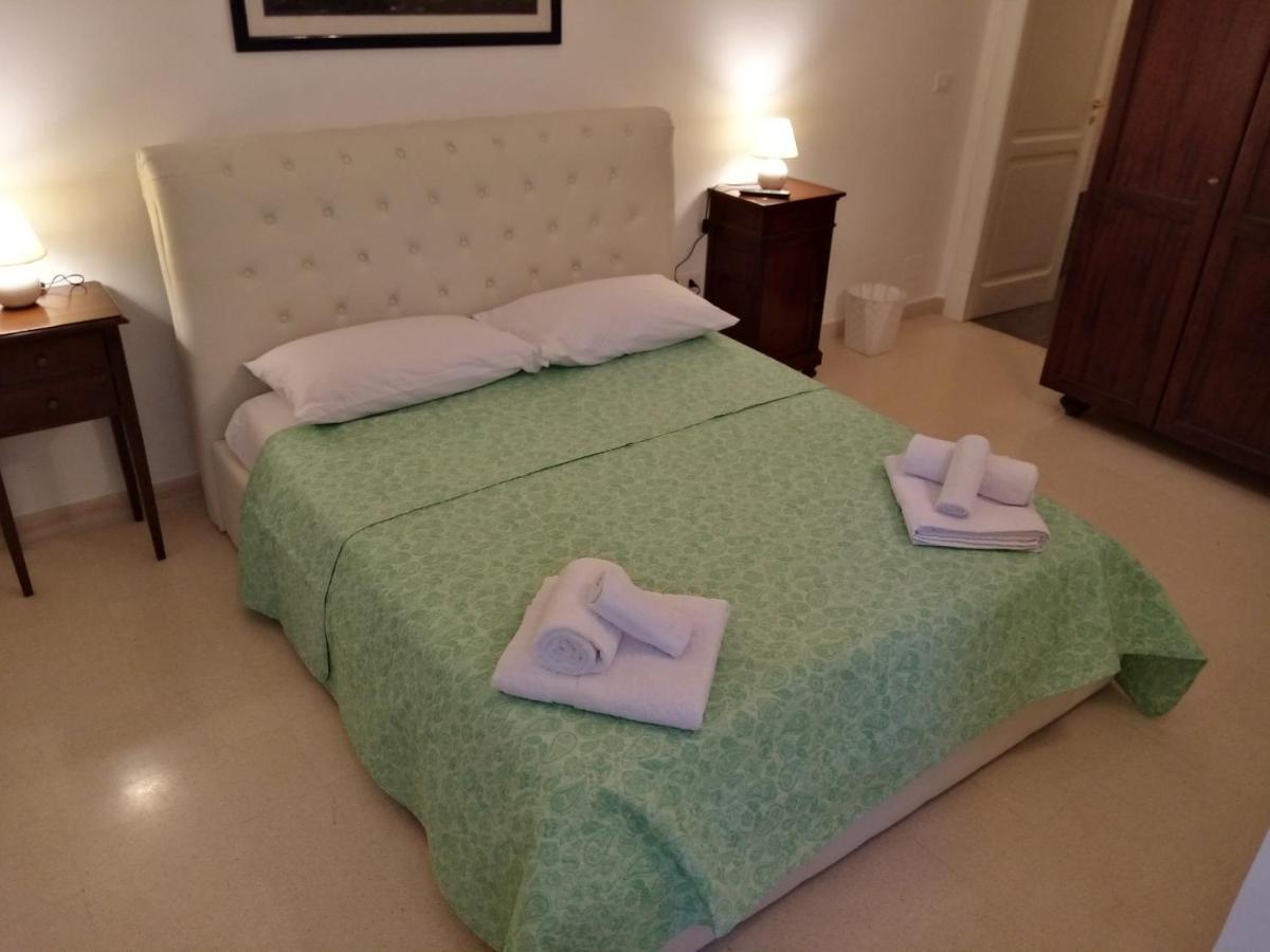 Bed and Breakfast Dimora Storica Le Perle Lecce Zewnętrze zdjęcie