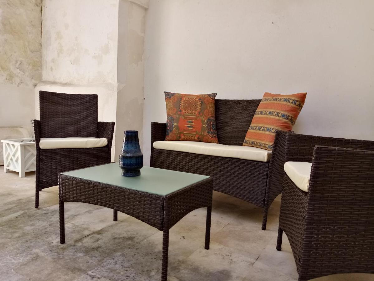 Bed and Breakfast Dimora Storica Le Perle Lecce Zewnętrze zdjęcie